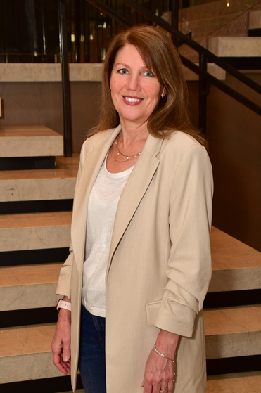 Mary Dingeldein, Senior Vice President, Director of HR